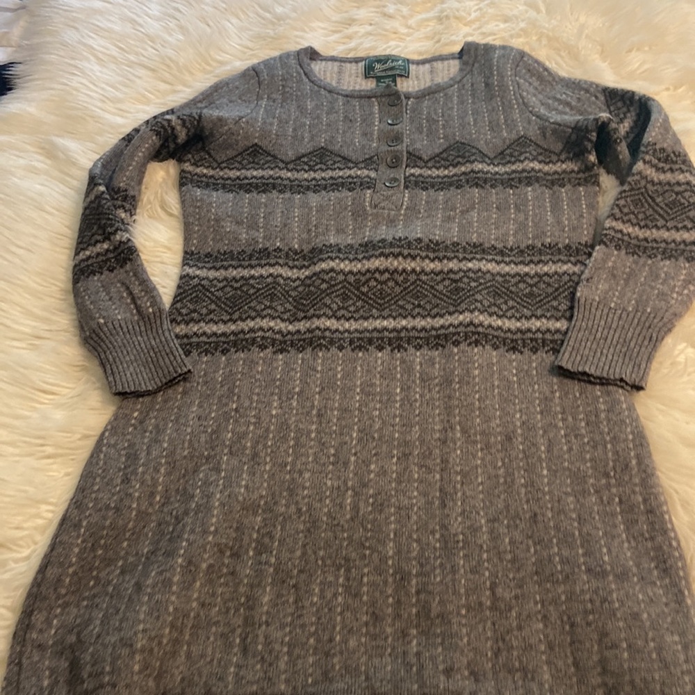 WOOLRICH  WOMENS DRESS  size M length 34” bust 40” Lamb  and Marino wool - Picture 12 of 12
